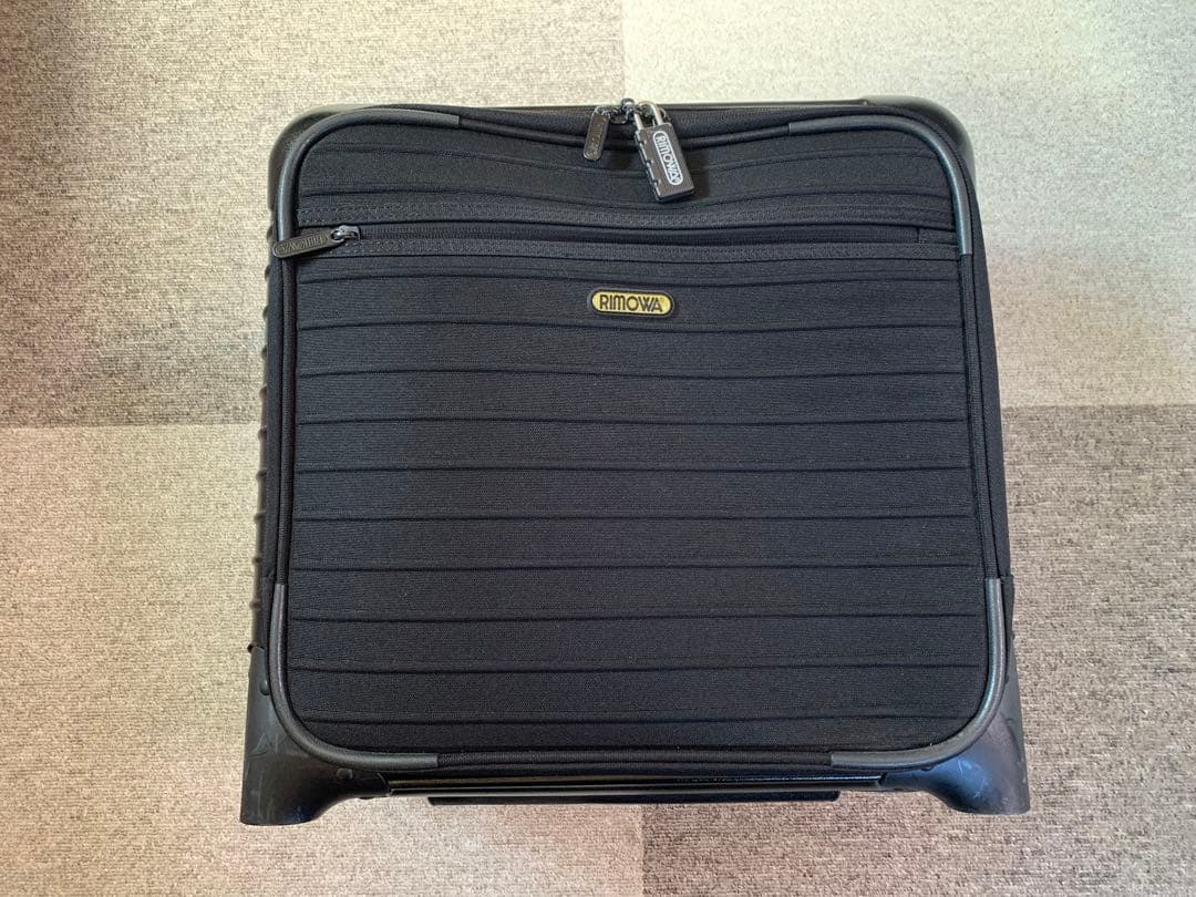 RIMOWA BOLERO リモワ ボレロ 2輪 マットブラック キャリー リモワ・ボレロ：RIMOWA BOLERO