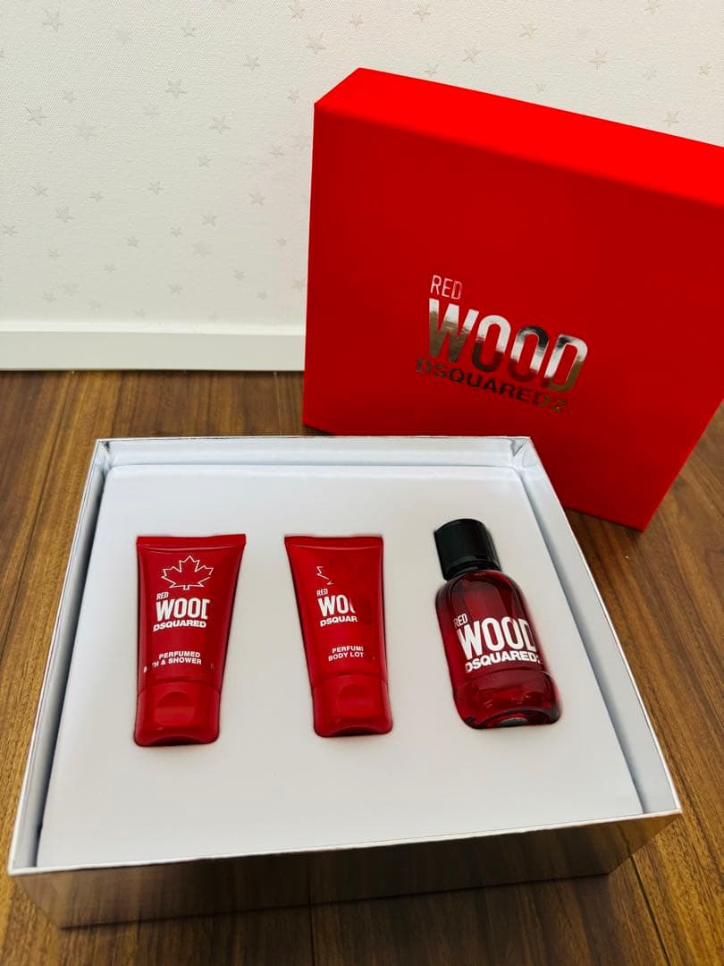 ディースクエアード　ウッド　レッド50 コフレ