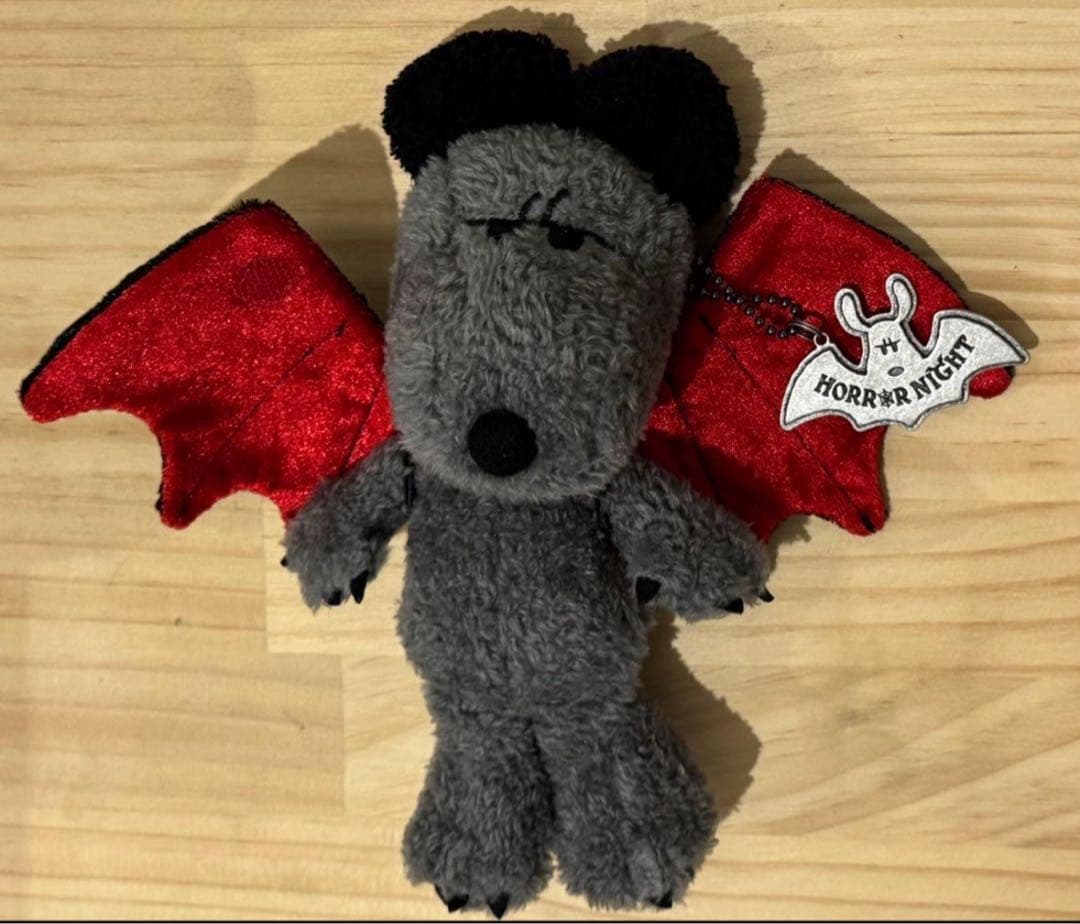 usj スヌーピー ハロウィン ホラーナイト ユニバ ピーナッツ コウモリ