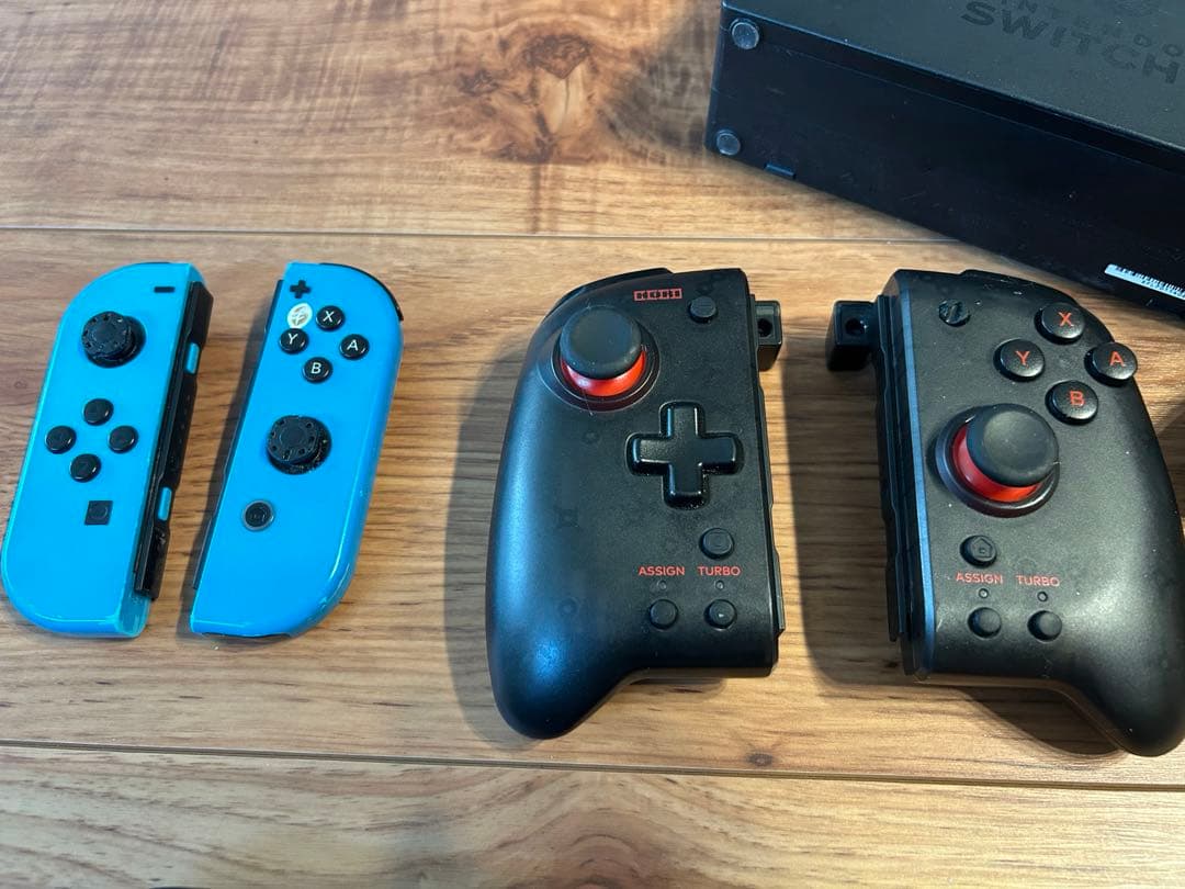 Nintendo Switch 本体 オマケ付き - メルカリ