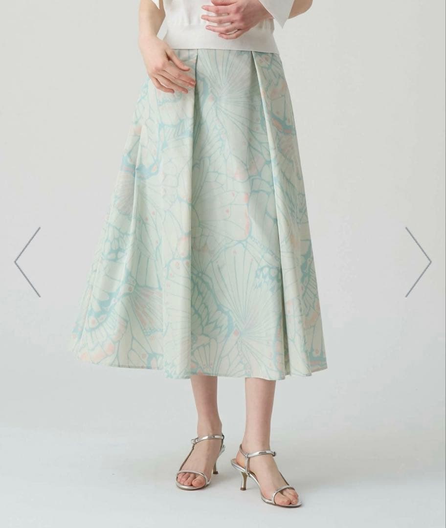 【美品】ANAYI 2025SS新作 現行品 バタフライプリントタック スカート 楽天市場】【SALE／40%OFF】バタフライプリントタック スカート ANAYI