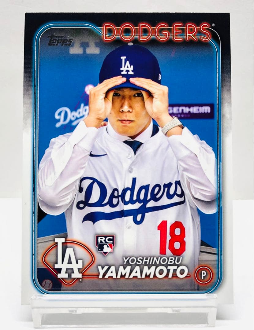 山本由伸 2025 Topps #CTCSP2 SP variation入団会見 - メルカリ