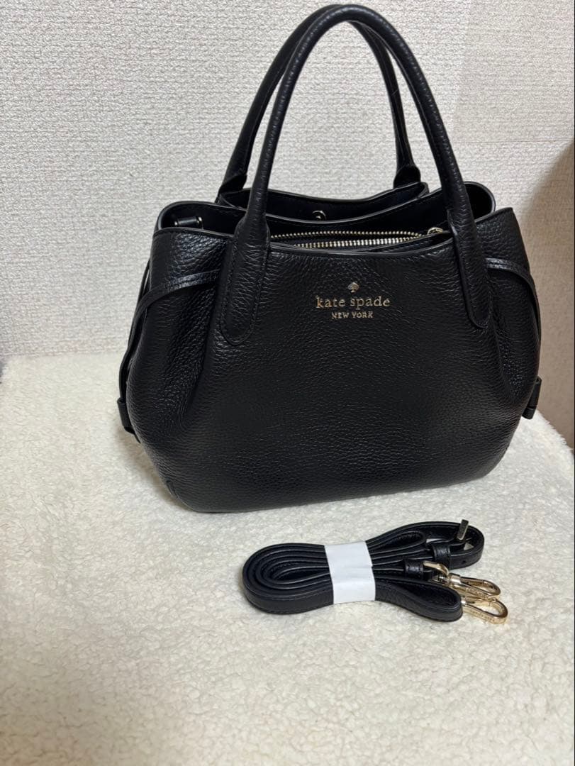 ✨超美品✨kate spade 黒 レザーハンドバッグ