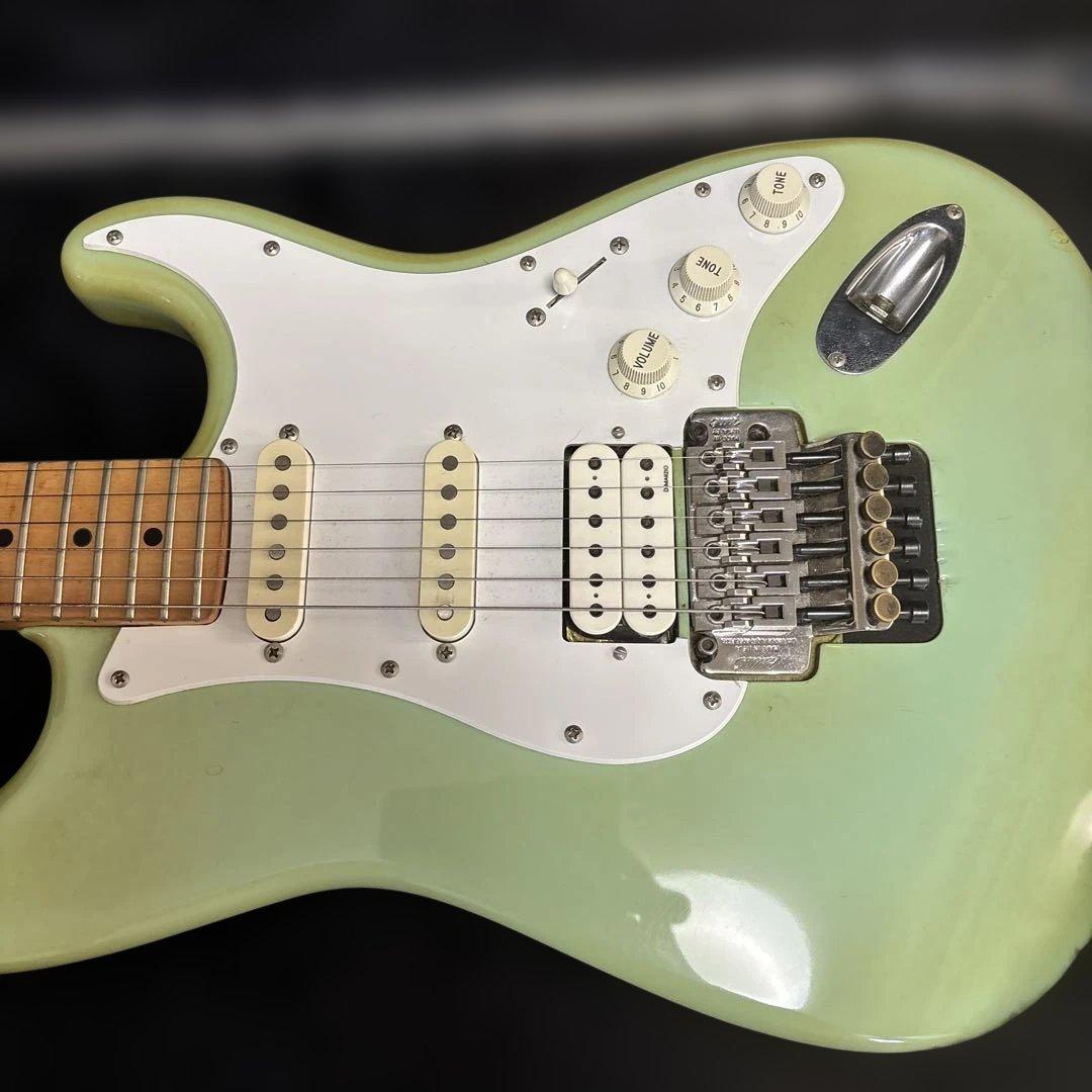 Fender JAPANストラトキャスター STR？フジゲン製ハードケース付き