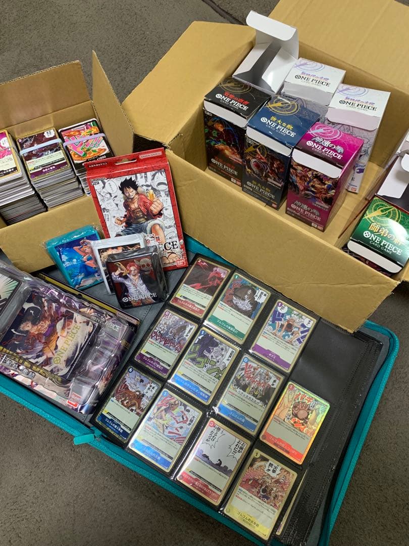 ワンピース カード　ファイル付き引退品 ワンピースカード 引退品 コレクション ファイル｜Yahoo!フリマ（旧