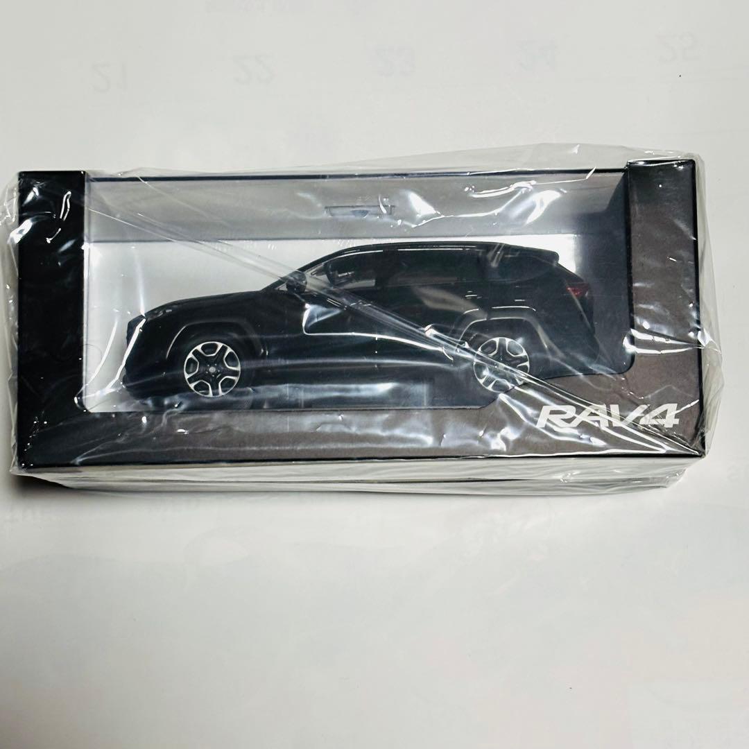 トヨタ RAV4 1/30 ミニカー ブラック 新品 未開封（前モデル） - メルカリ