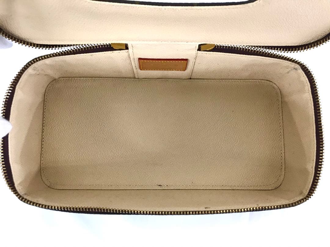 ルイヴィトン ティッシュカバー ケース LOUIS VUITTON - メルカリ