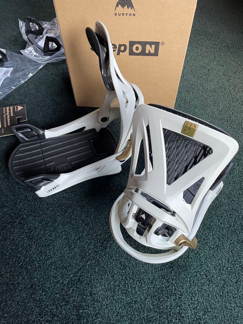 美品！BURTON Step On Genesis Mサイズ