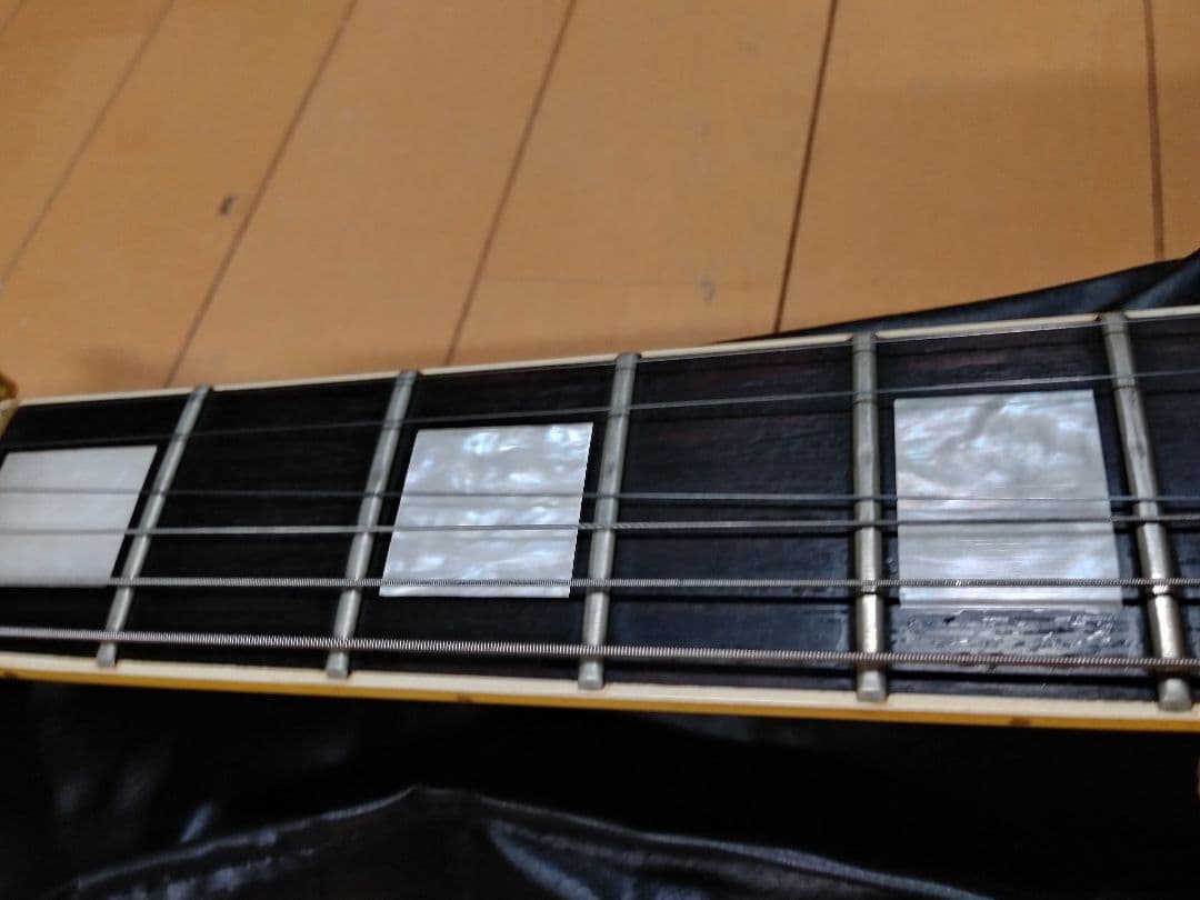 Burny バーニー レスポールカスタムタイプ ダイヤモンドインレイ