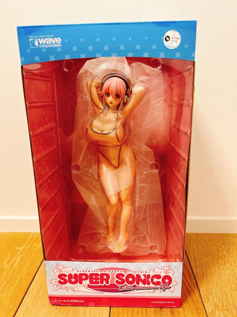 専用　WAVE すーぱーそに子　ビキニフィギュア　クリスマスエディション