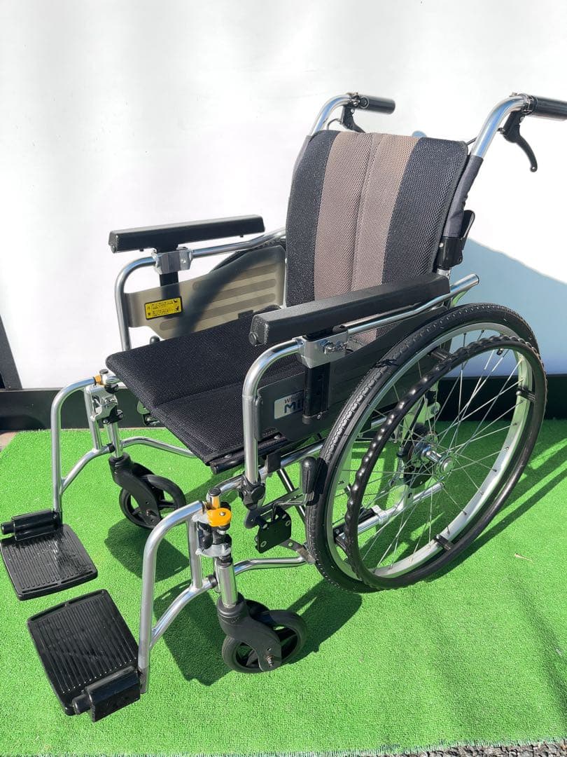 MIKI 自走用車椅子 myu4-22