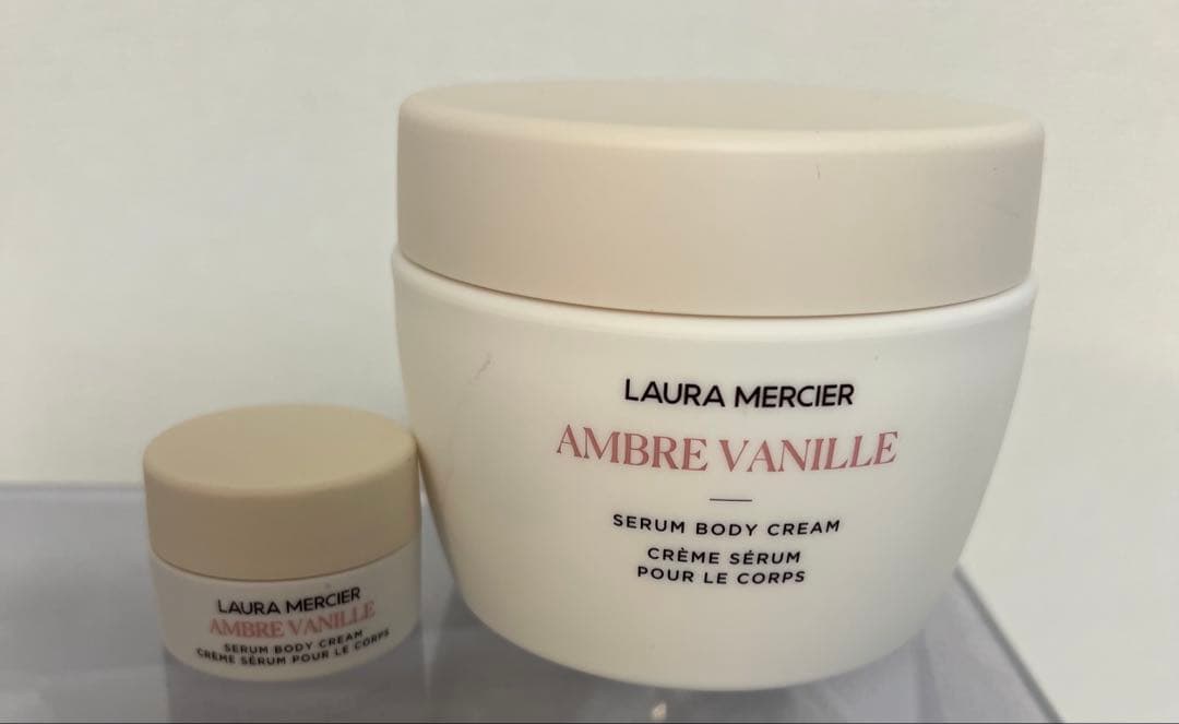 残9割✩ローラメルシエ　ボディクリーム　アンバーバニラ