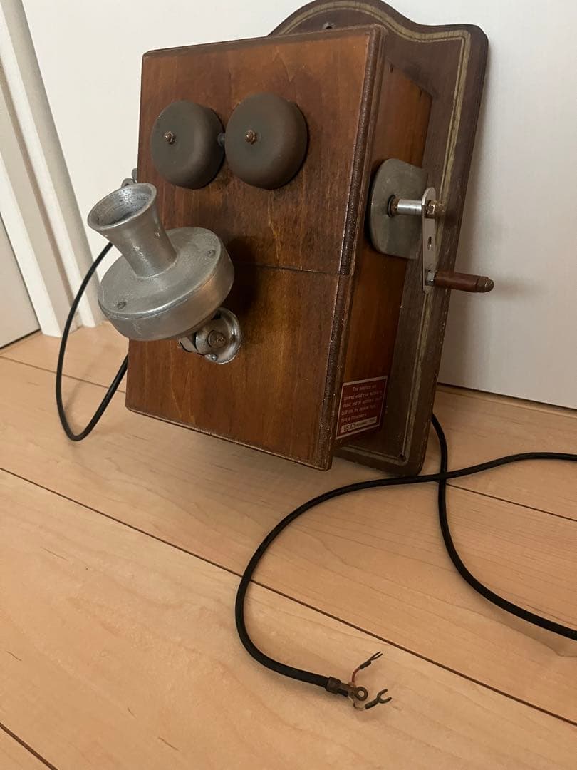 激レア！】デルビル磁石式壁掛け電話機（電話機として使えると思います