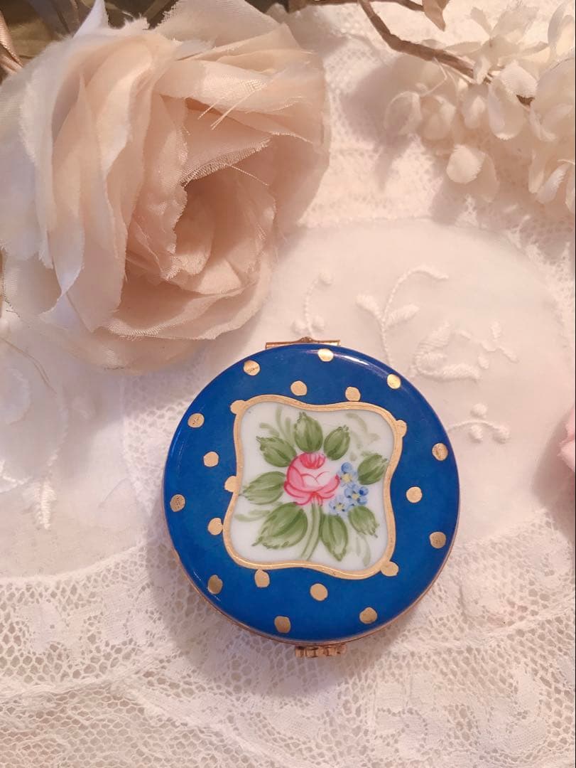 リモージュ ロイヤルブルーのピルケース - メルカリ