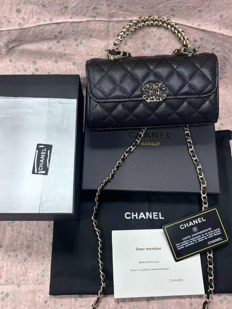 非売品 限定 VVIPノベルティ チェーンショルダーバッグ ブラック ff CHANEL シャネル 大人気 ノベルティバッグ チェーンショルダーバッグ