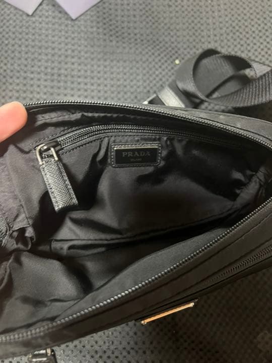 Jerry Lorenzo着用PRADA 2VL977ウエストバッグ - メルカリ