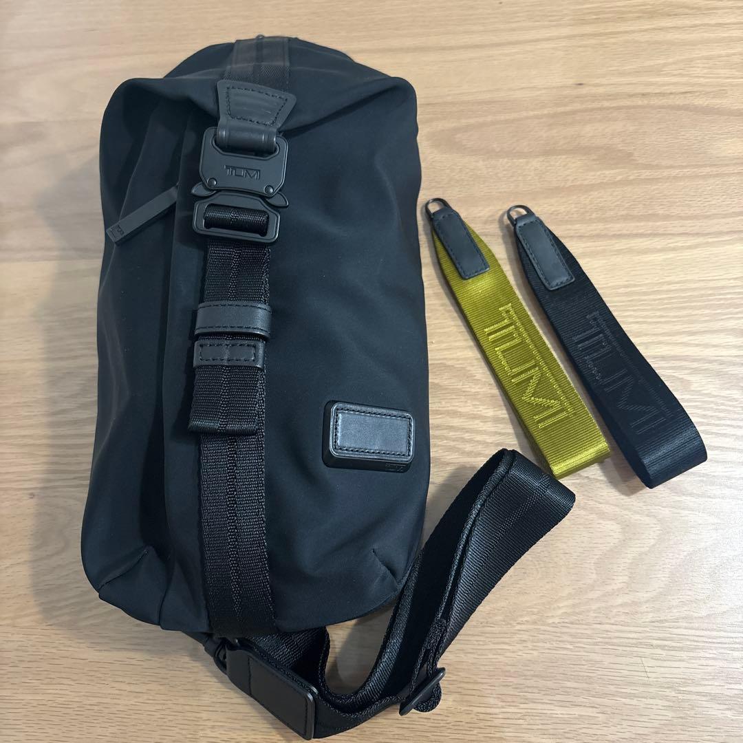 tumi トゥミ　TAHOE ボーズマン ボディバッグ　美品 トゥミ ボディバッグ バッグ メンズ タホ ボーズマン スリング