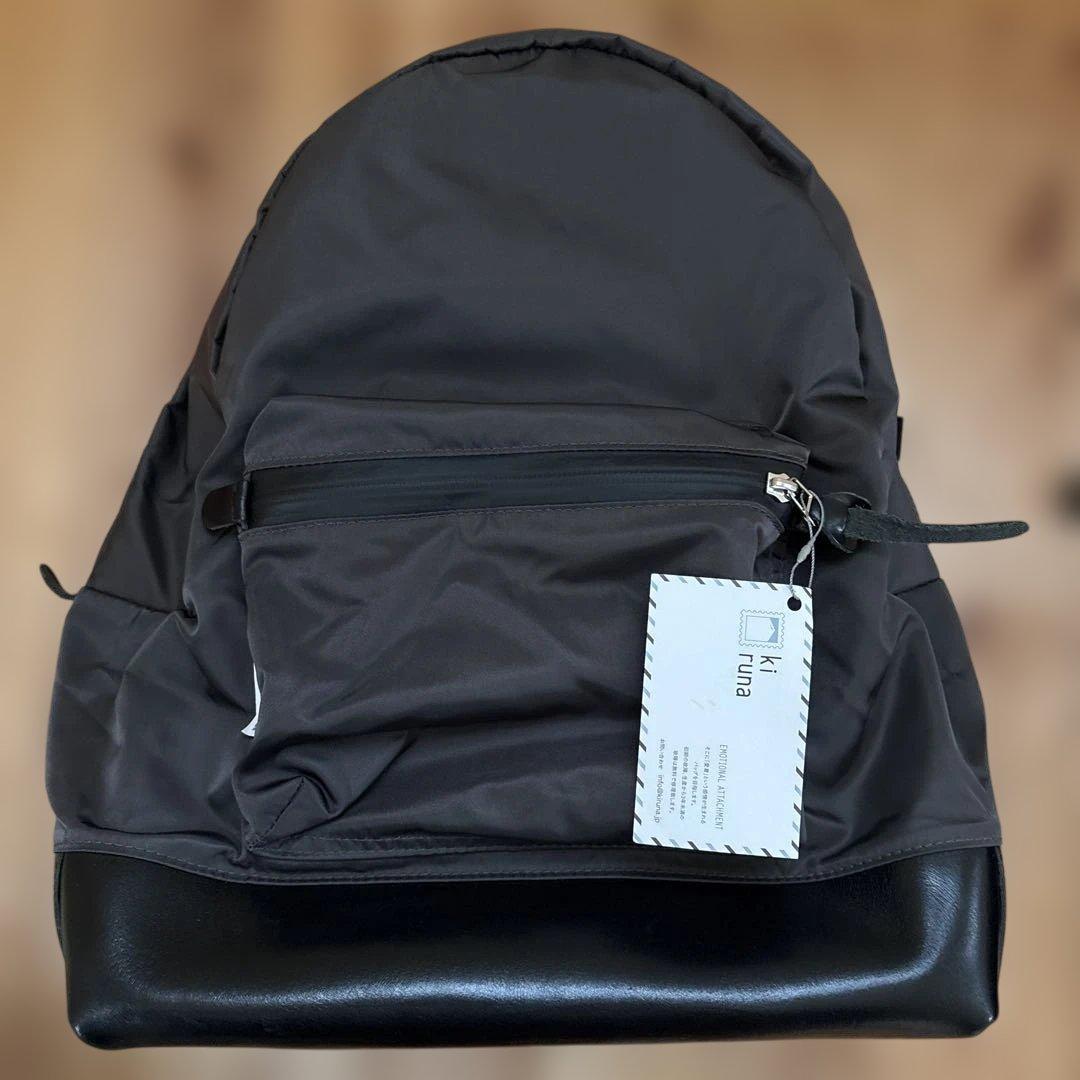 新品未使用　kiruna リュック ブラック　ナイロン　革　底安定　日本製