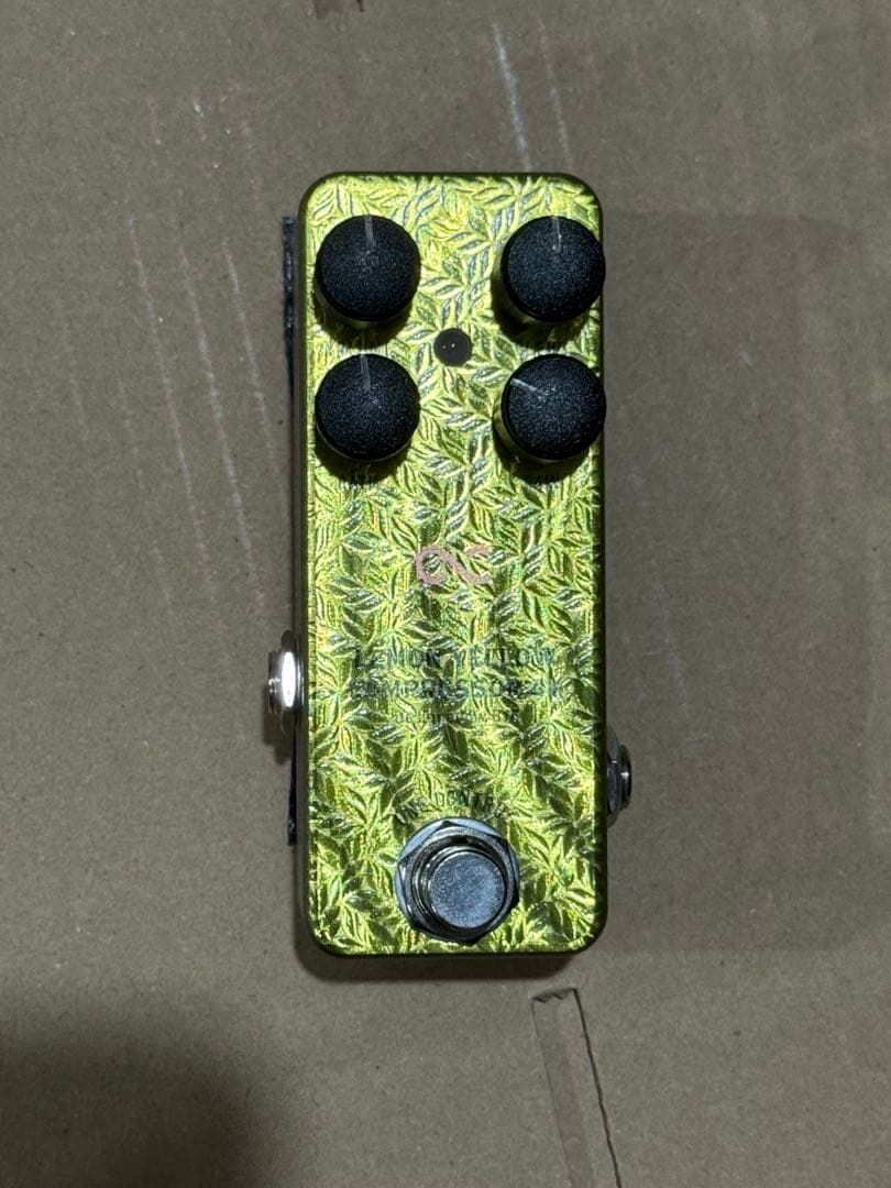 ギター Lemon Yellow Compressor