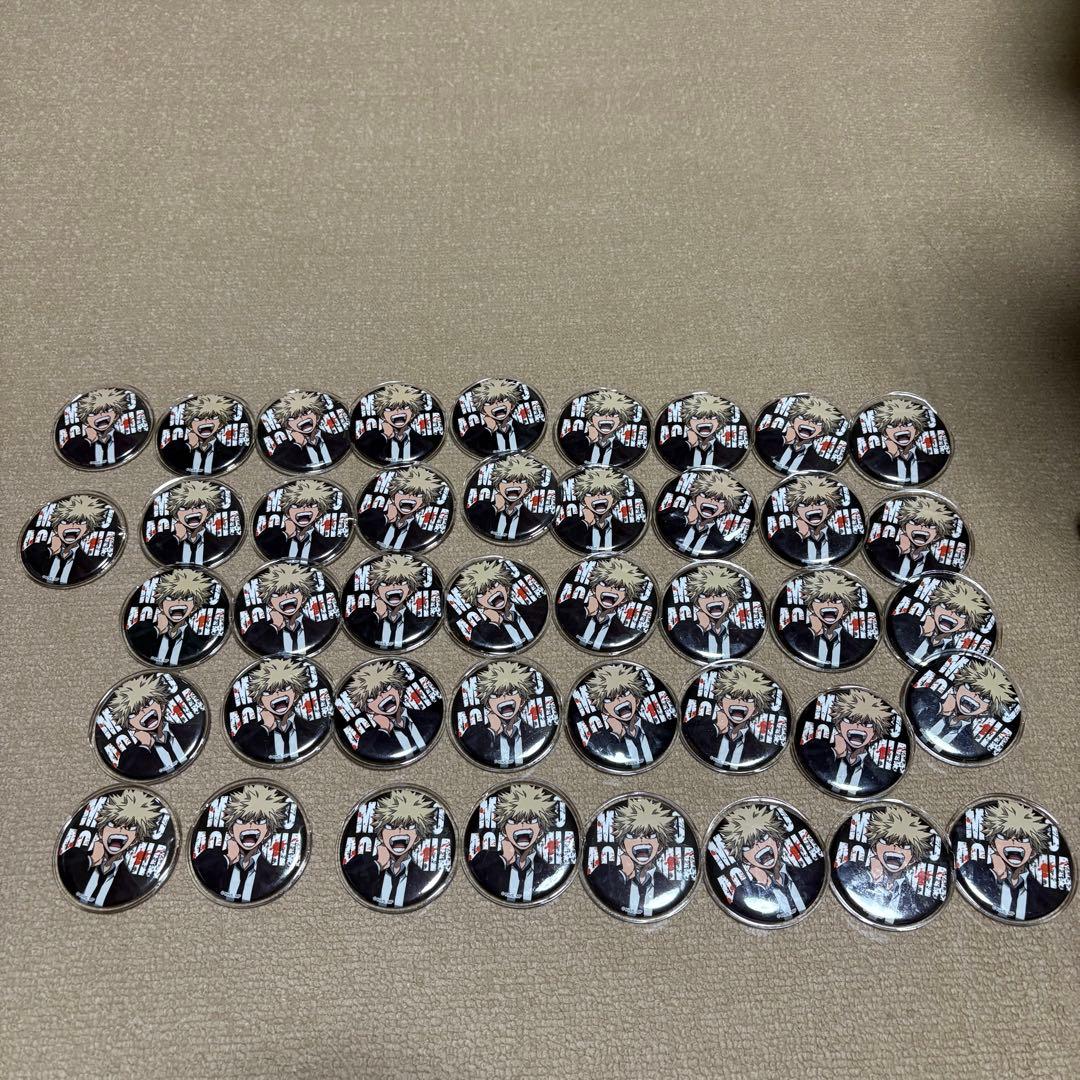 爆豪勝己　スーツ缶バッジ 公式オンラインストア僕のヒーローアカデミア 缶バッジコレクション