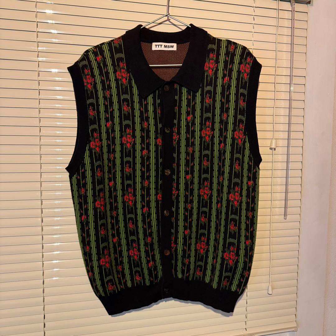 TTT MSW 花柄 ニットベスト Mサイズ TTT MSW（ティー）の「Flower camo knit vest（ニット/セーター）」 - WEAR