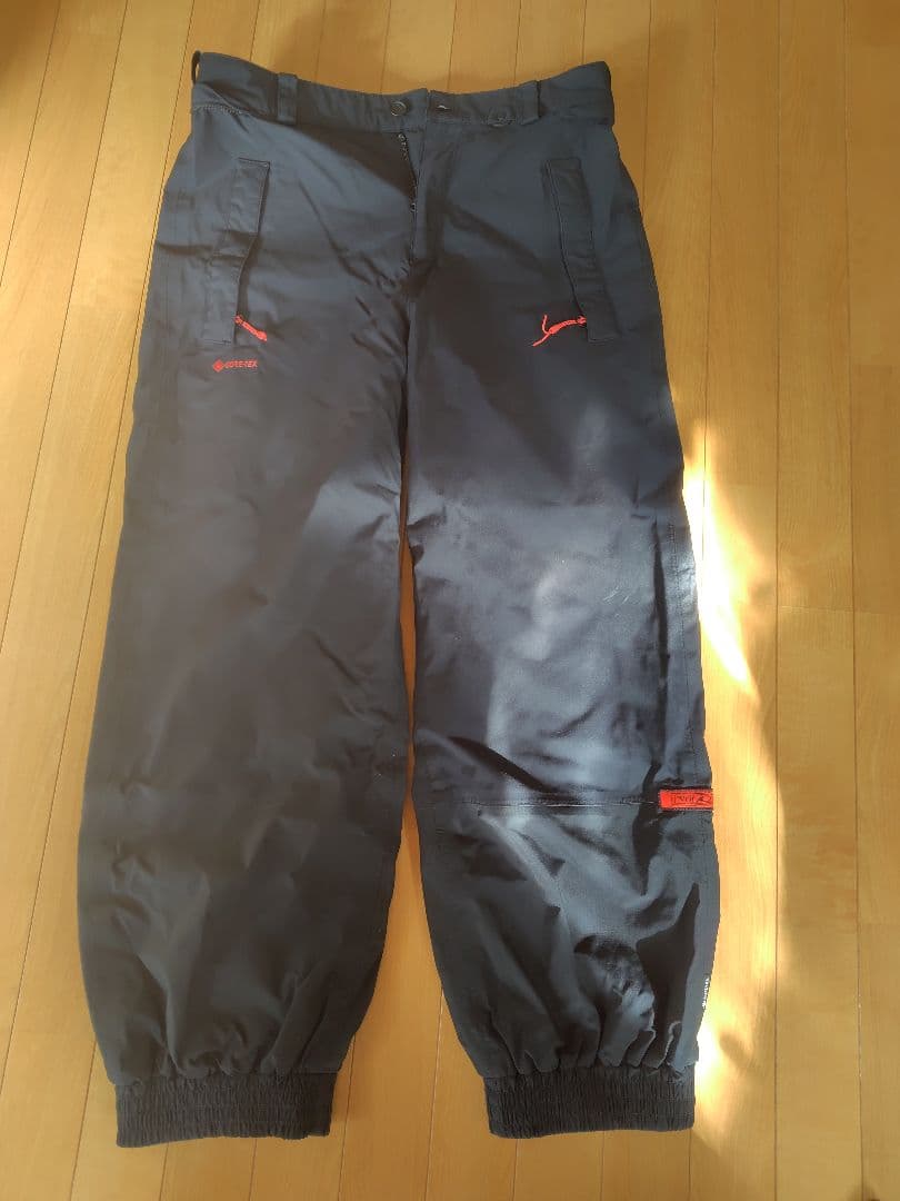 ボルコム スノーボード パンツ ゴアテックス