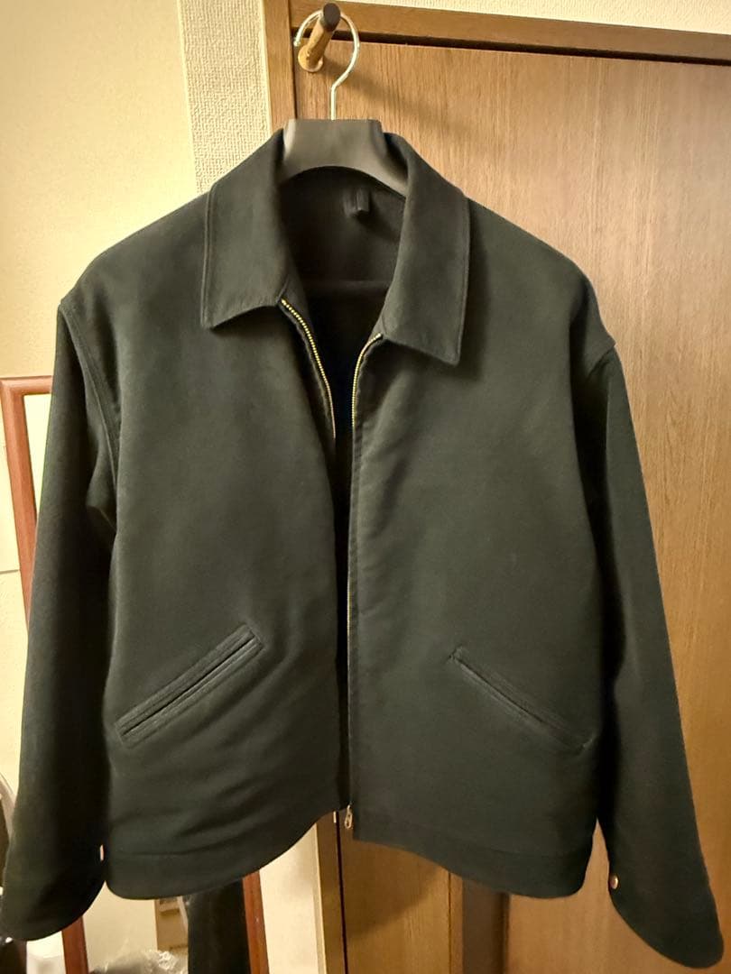 comoli モールスキンジップアップジャケット