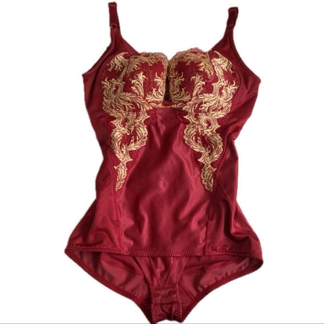 K*N様 美品　ボディスーツ 補正下着 マルコ カーヴィシャス　F ホームクリー