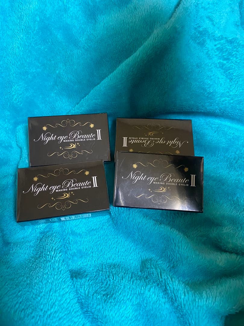 ナイトアイボーテIIStreeTrend二重メイク3ml (新品、未開封)