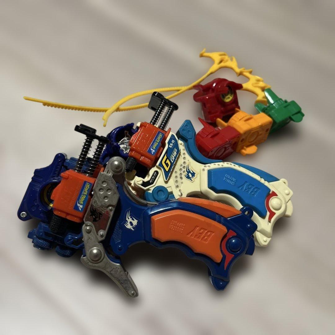 爆転シュートベイブレード　カスタマイズグリップ、シューター、ワインダー