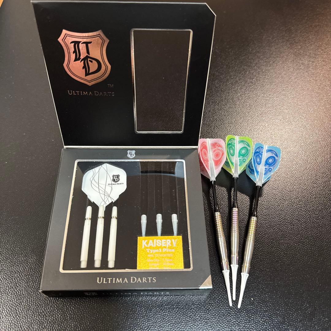 カイザー5 Type1 プラス レインボー 荏隈秀一モデル アルティマダーツ