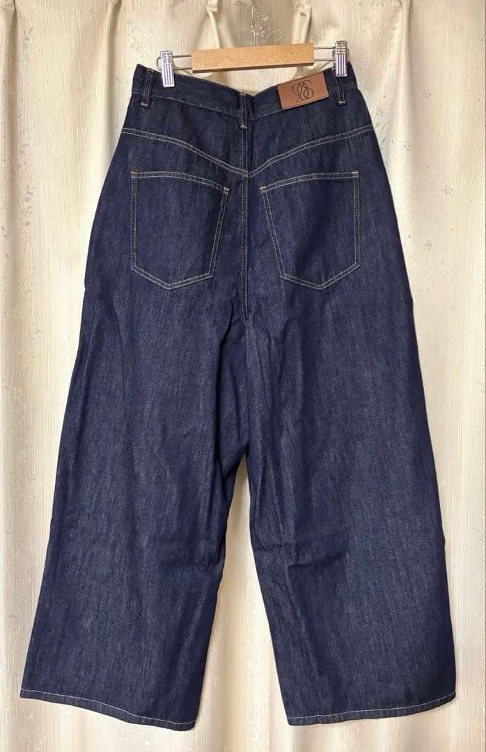 【新品】Tnewties トゥエンティーズ　《今日は日曜日だから》　デニム　M