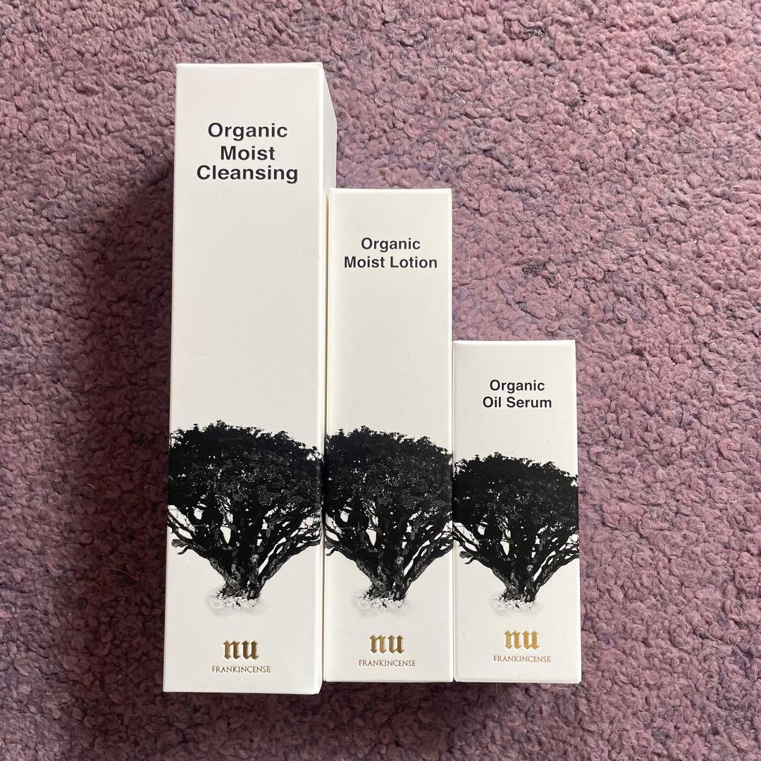 NUオーガニック　クレンジング、化粧水、美容液3点セット