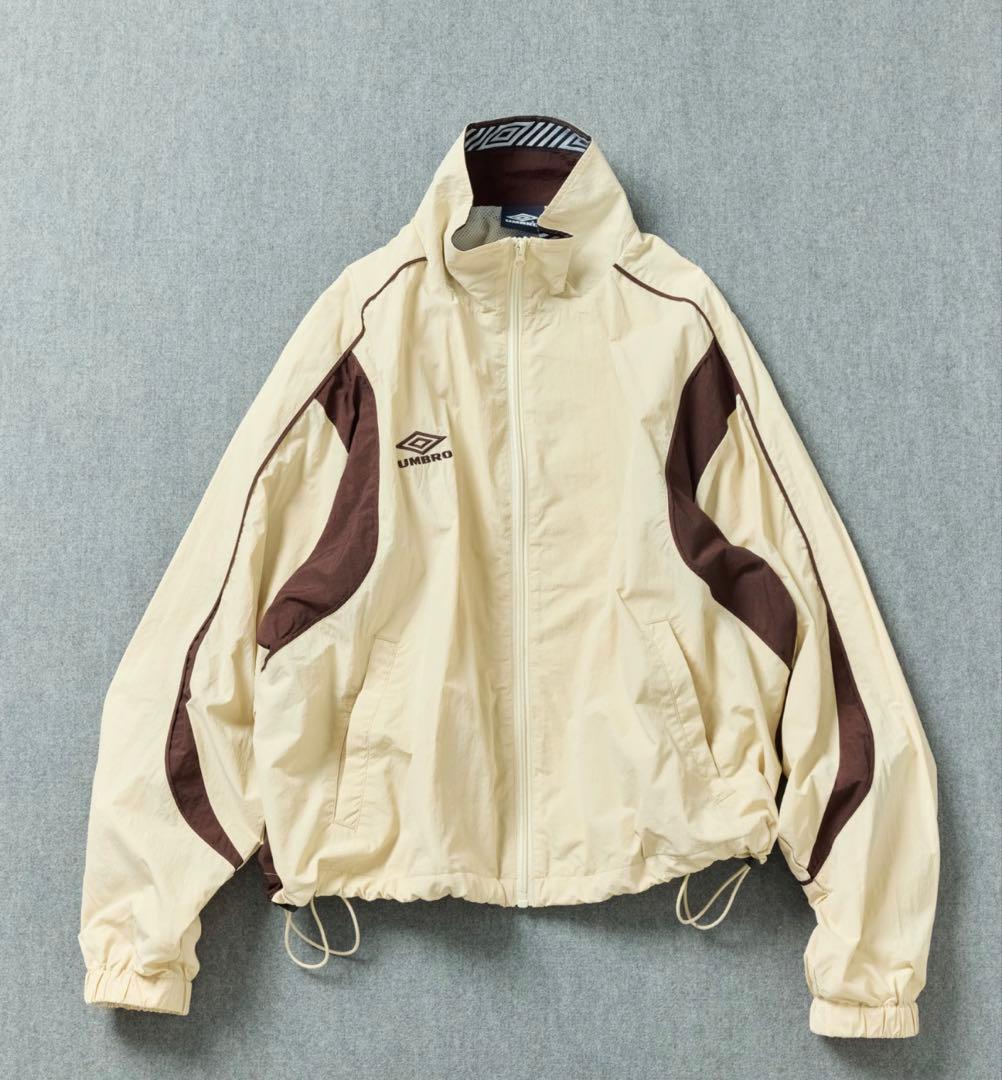 UMBRO ナイロントラックジャケット off-white umbro（アンブロ） ジャケット テーラードジャケット 別注 Track