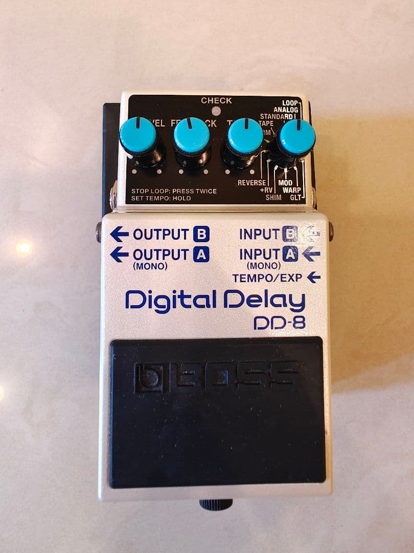 ギター BOSS Digtal Delay DD-8