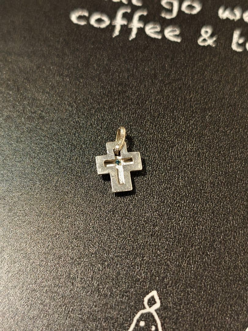 K18WG クロスペンダント