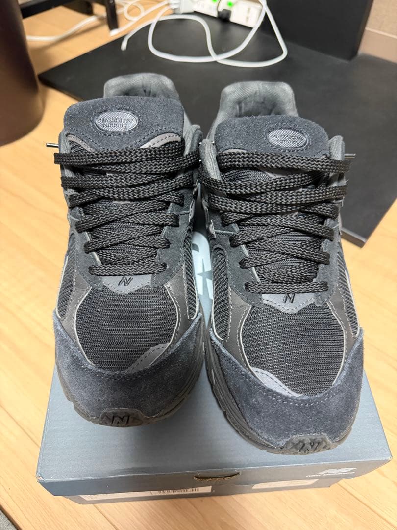 New Balance U2002RBL トリプルブラック26.5cm