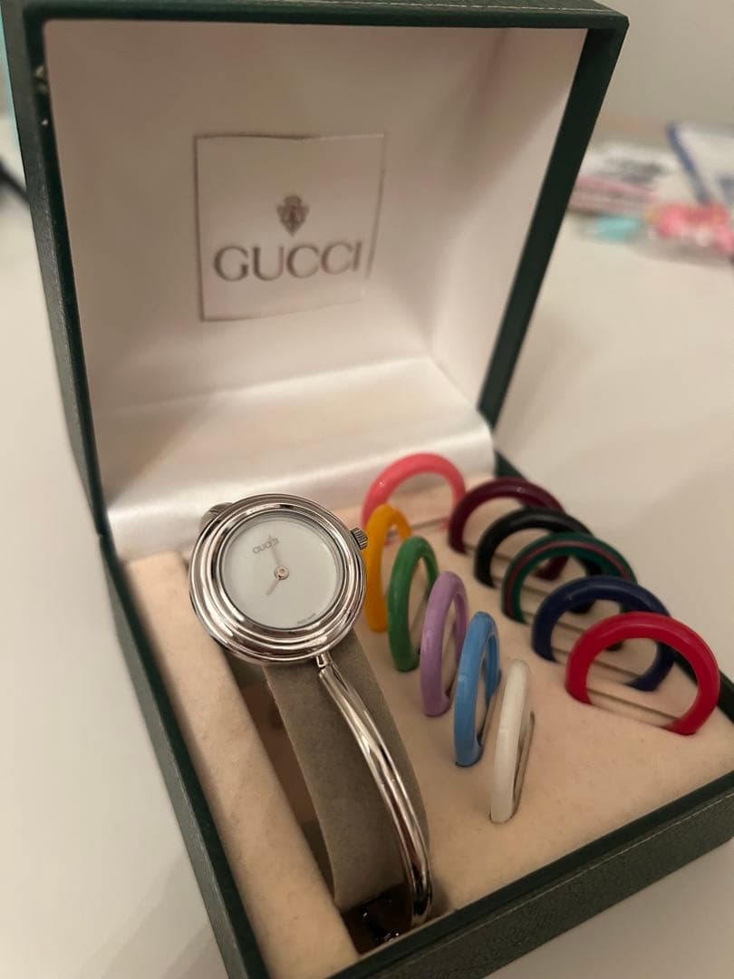 GUCCI シルバー チェンジベゼル