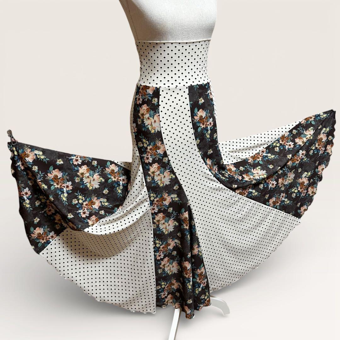 【シュナ】エスカルゴタイプ　アイボリー水玉×ブラウン花柄