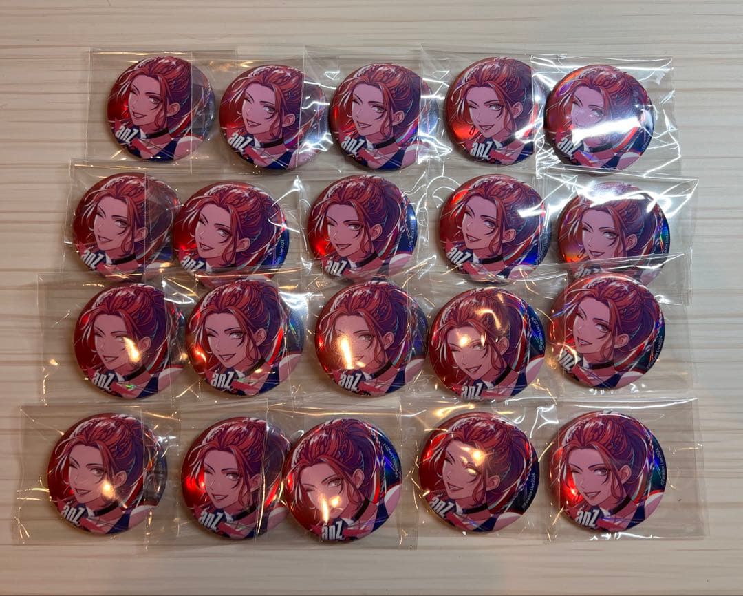 パラライ アン フォークナー Before Anyone Else 缶バッジ