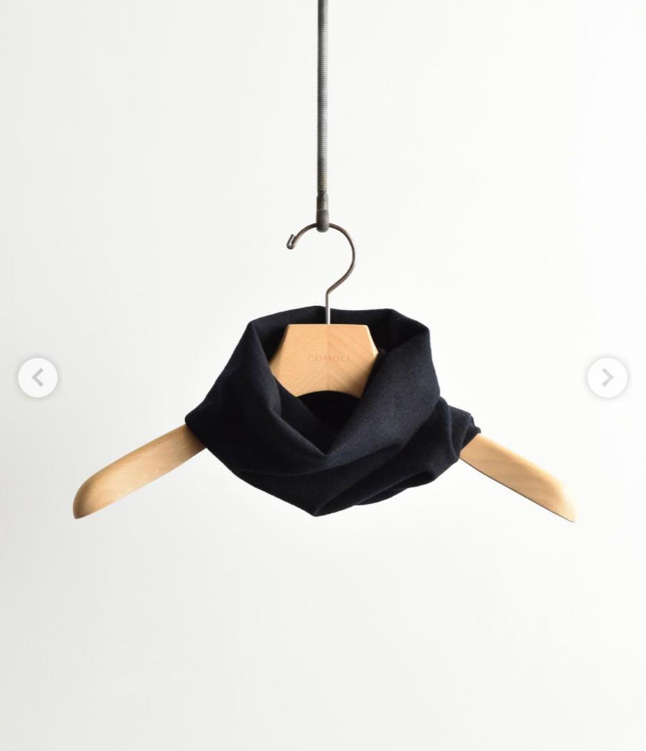 新品未使用　COMOLI25AW カシミヤネックウォーマー　ブラック