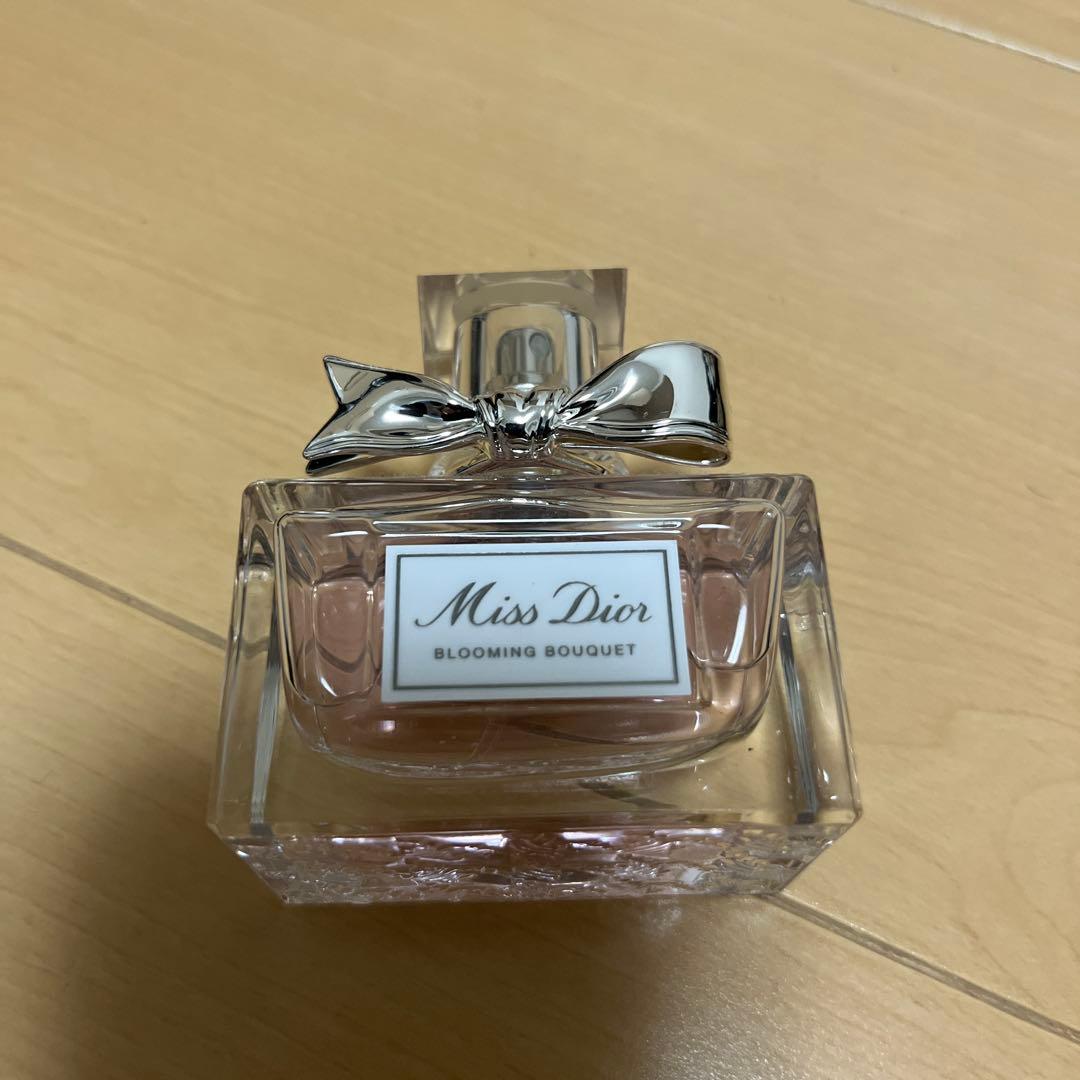 ミス ディオール ブルーミングブーケ 30ml