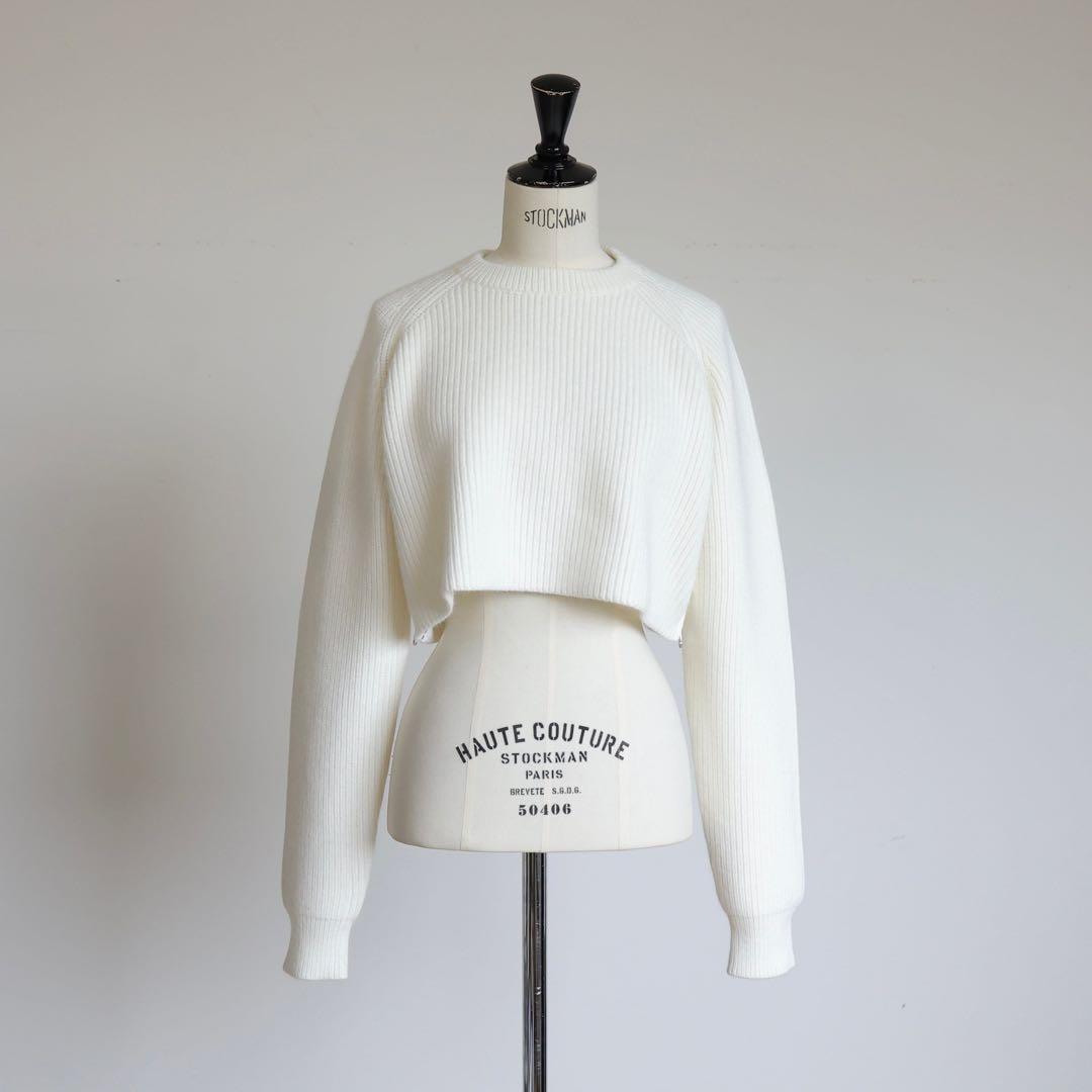 トップス Gypsohila Cropped Crew Neck Knit
