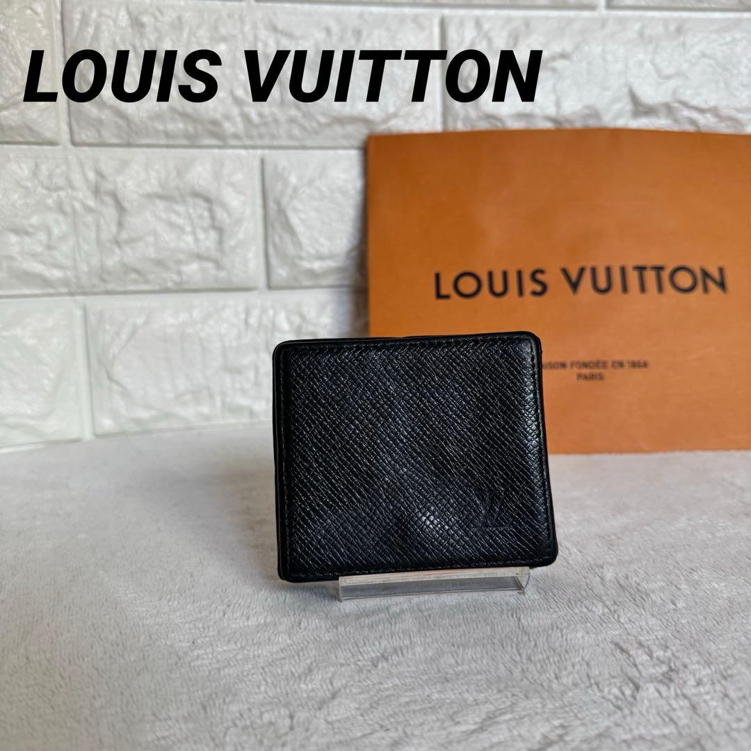 ゆう様　ルイ・ヴィトン タイガ　ポルトモネ・ボワット