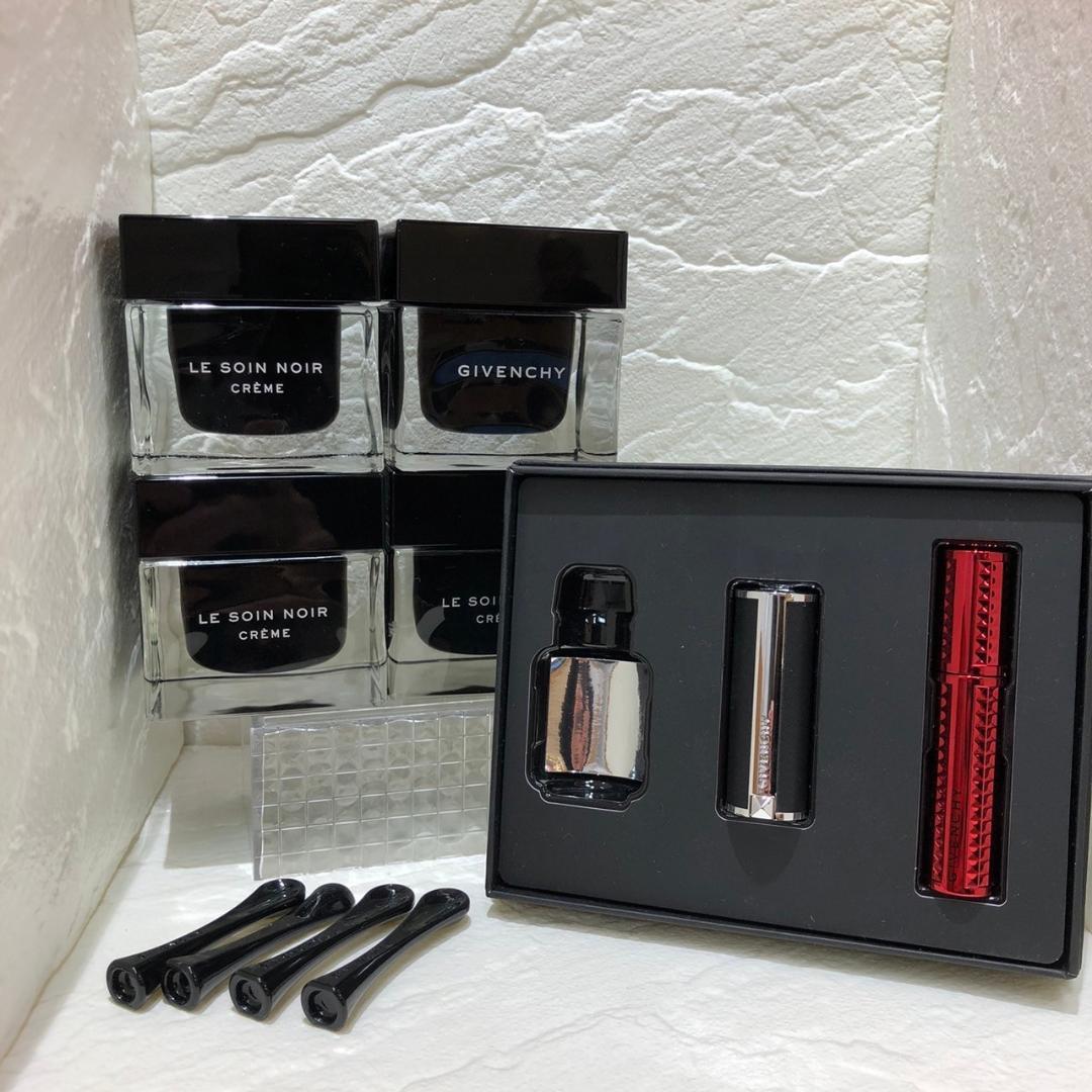 ♥【472】ジバンシィ ソワンノワール50ml×4 ノベルティ ミニチュアセット