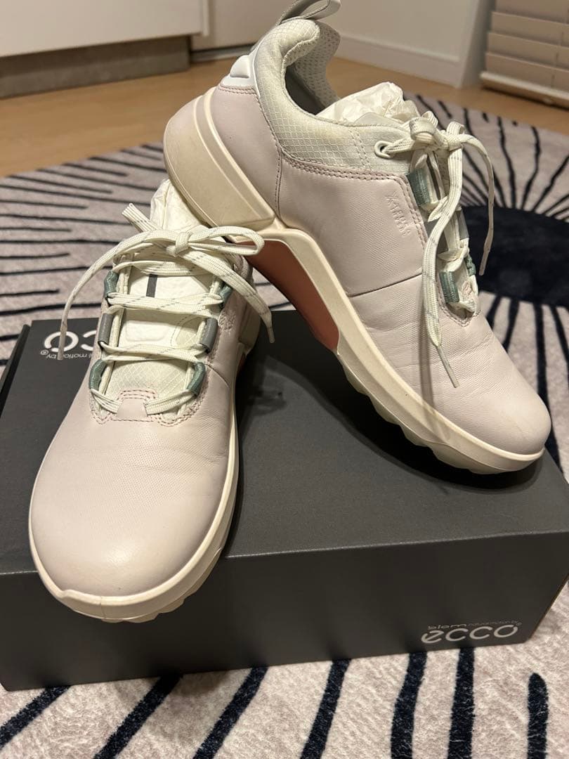 ECCO ゴルフシューズ