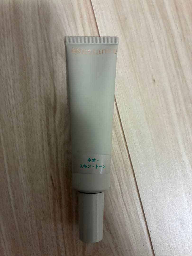 【エクスビアンス】ネオ スキントーン 30ml