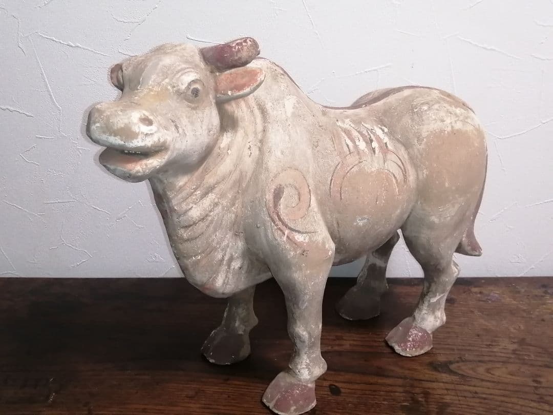 唐物 陶器 泥山羊 骨董品 安永頼山 / 白唐津四方茶碗（一点物） – HULS GALLERY TOKYO | 現代