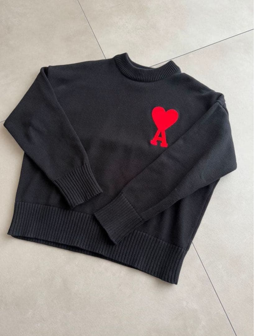 アミパリ ブラック ニットセーター