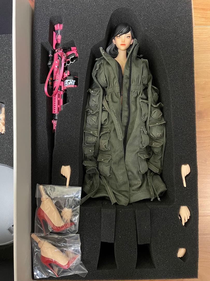 その他 Modern Gals MOMO underverse Ashley Wood